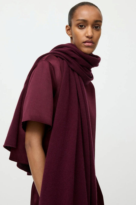 Soft Goat Knitted Scarf Bordeaux