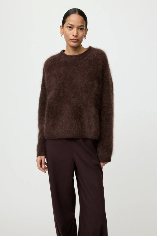 Soft Goat Brushed Boyfriend Crewneck Mocha
