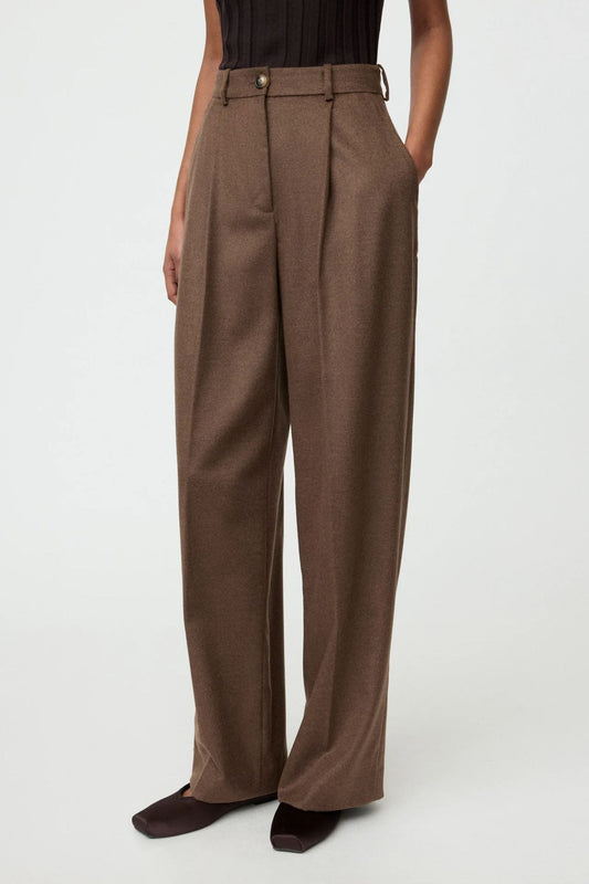Soft Goat Wide Pleat Trousers Mocha