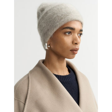 Soft Goat Brushed Cashmere Beanie Greige